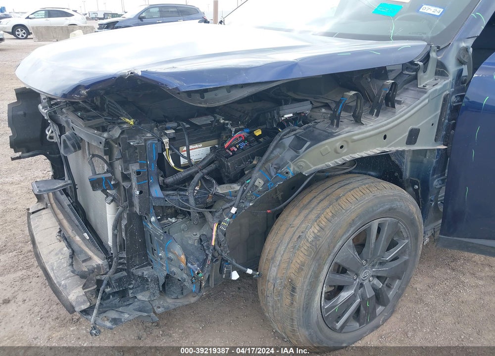 2022 NISSAN PATHFINDER SV 2WD VIN: 5N1DR3BA6NC255378