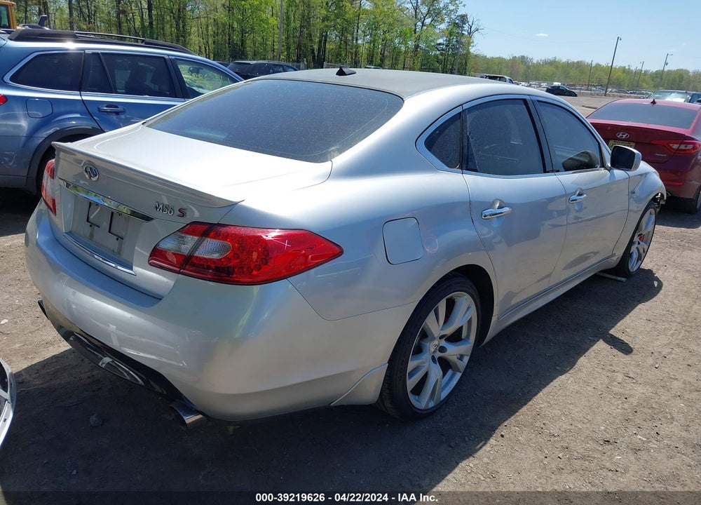 2011 INFINITI M56 VIN: JN1AY1AP4BM520456