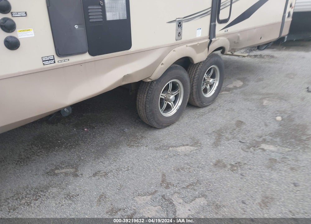 2019 FOREST RIV ROCKWOOD ULTRA LITE VIN: 4X4FRLC27K1884556