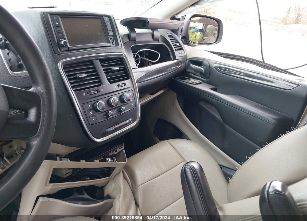 2018 DODGE GRAND CARAVAN SE VIN: 2C7WDGBG9JR363618