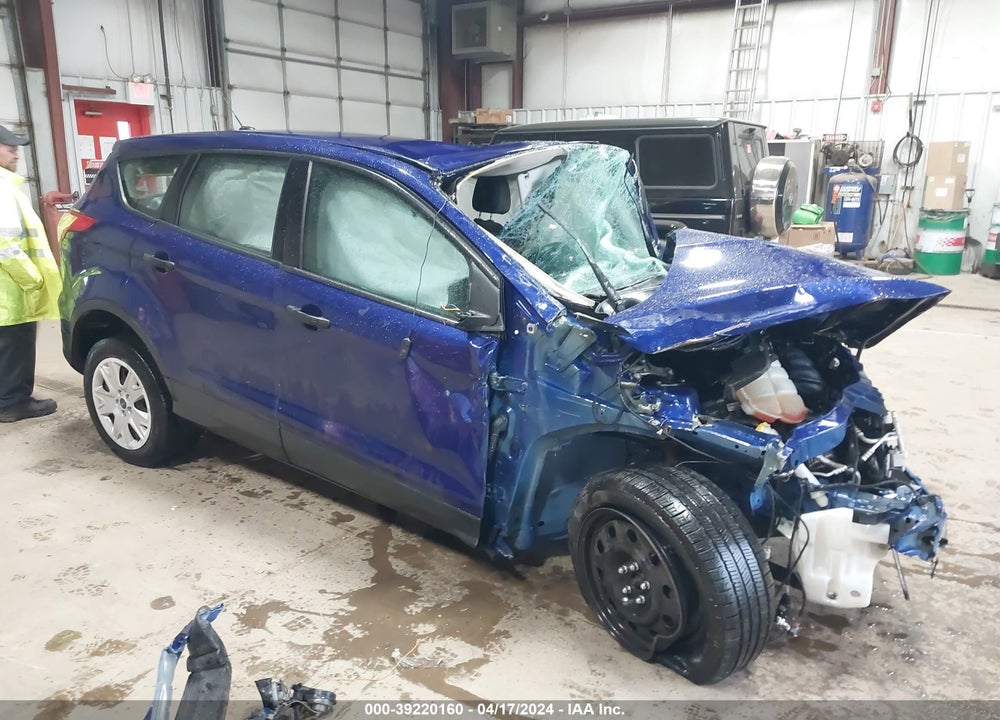 2015 FORD ESCAPE S VIN: 1FMCU0F79FUB38767