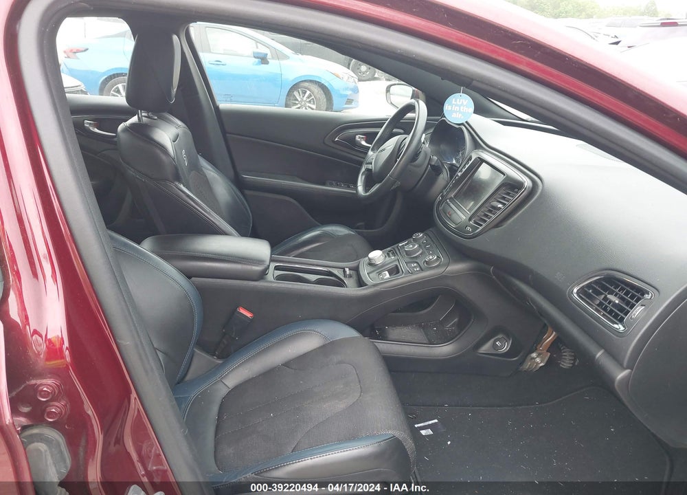 2016 CHRYSLER 200 S VIN: 1C3CCCBB7GN188280