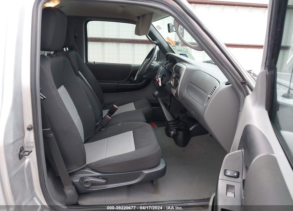 2011 FORD RANGER XL VIN: 1FTKR1AD1BPA02436