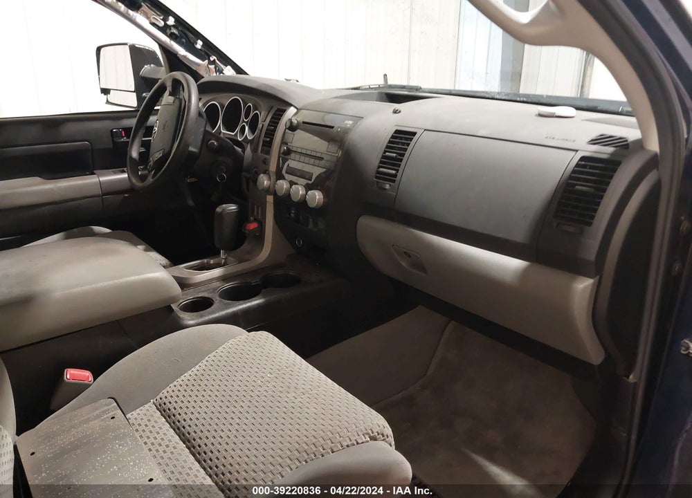2010 TOYOTA TUNDRA GRADE 5.7L V8 VIN: 5TFDW5F1XAX149862
