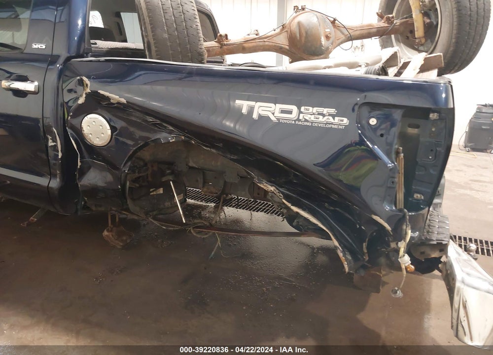 2010 TOYOTA TUNDRA GRADE 5.7L V8 VIN: 5TFDW5F1XAX149862