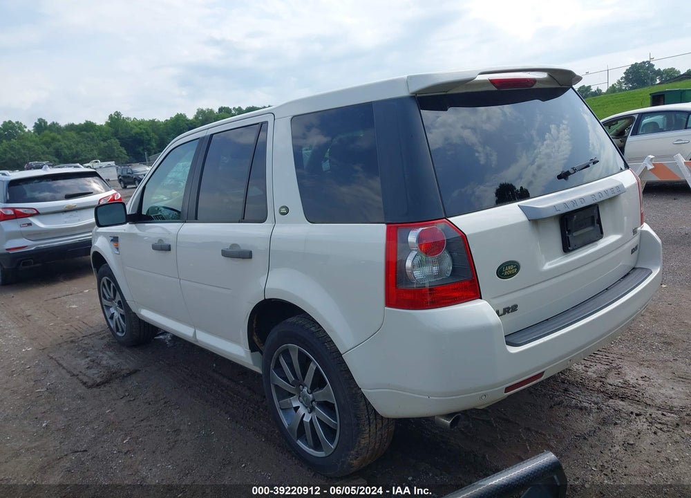 2008 LAND ROVER LR2 HSE VIN: SALFR24N78H091906