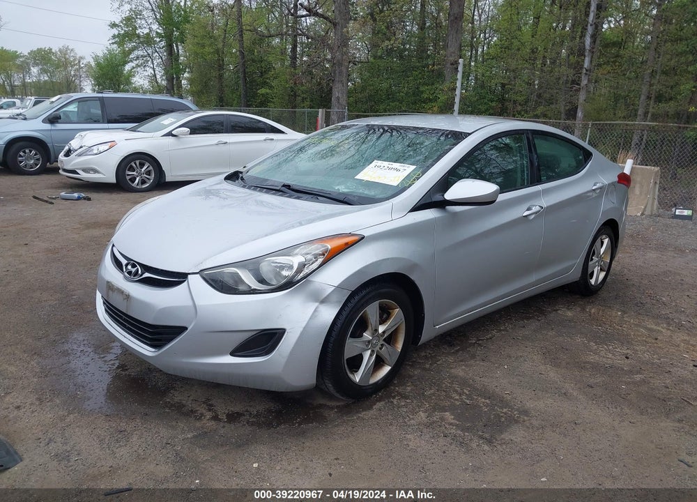 2011 HYUNDAI ELANTRA VIN: KMHDH4AE0BU155814