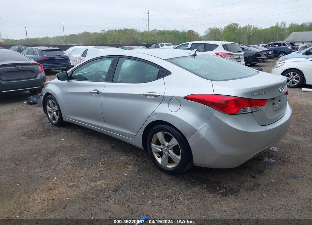 2011 HYUNDAI ELANTRA VIN: KMHDH4AE0BU155814