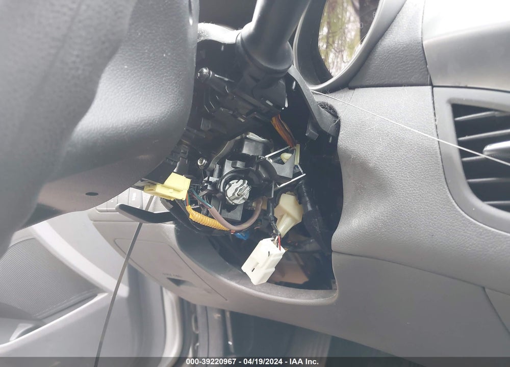 2011 HYUNDAI ELANTRA VIN: KMHDH4AE0BU155814