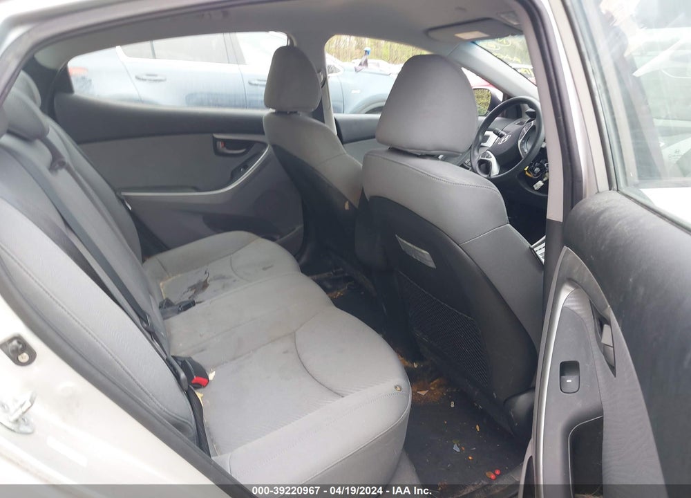 2011 HYUNDAI ELANTRA VIN: KMHDH4AE0BU155814