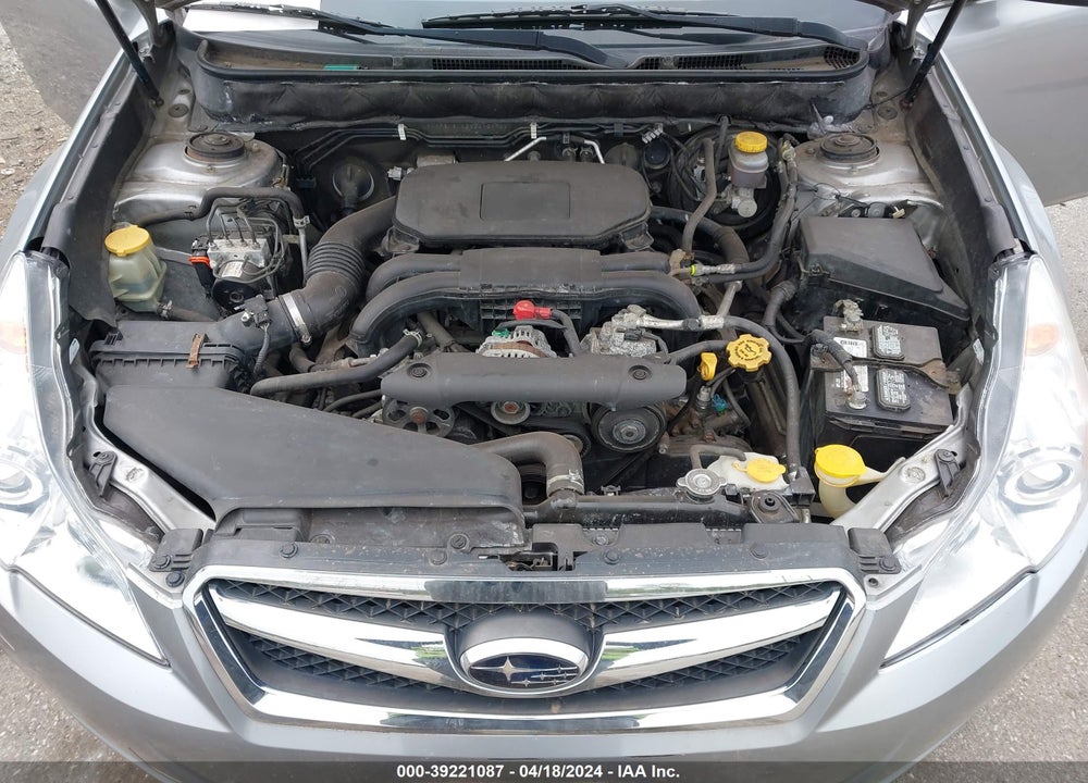 2011 SUBARU LEGACY 2.5I LIMITED VIN: 4S3BMBK60B3210979