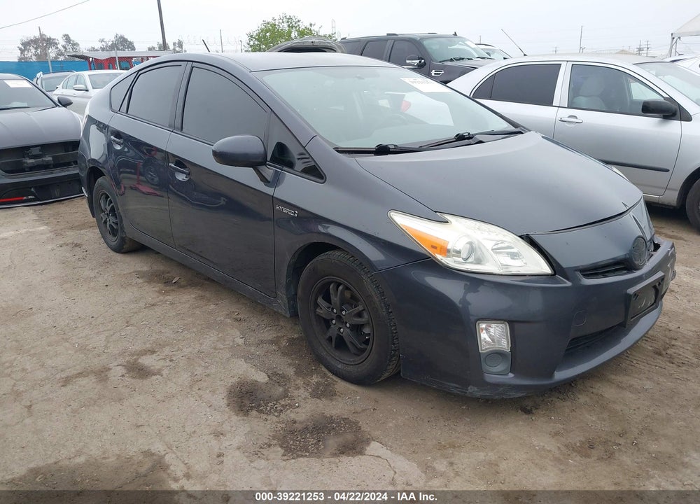 2011 TOYOTA PRIUS TWO VIN: JTDKN3DU3B1457911