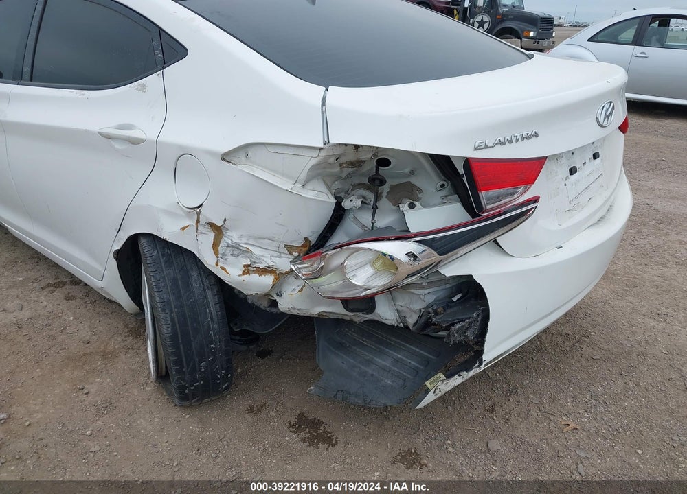 2013 HYUNDAI ELANTRA GLS VIN: 5NPDH4AE4DH354124