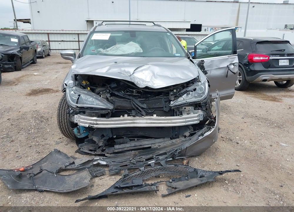 2018 CHRYSLER PACIFICA LIMITED VIN: 2C4RC1GG3JR320489