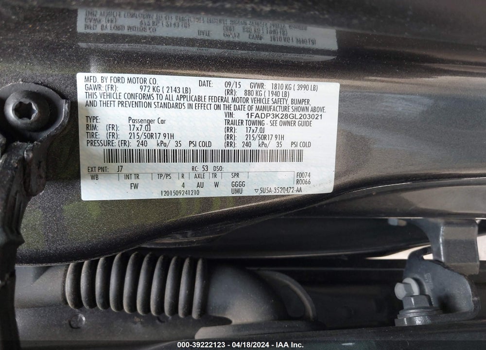 2016 FORD FOCUS SE VIN: 1FADP3K28GL203021