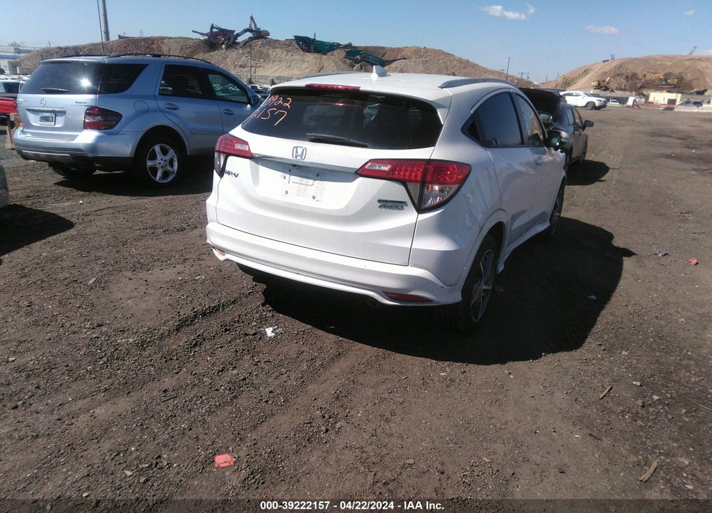 2019 HONDA HR-V TOURING VIN: 3CZRU6H92KM700596