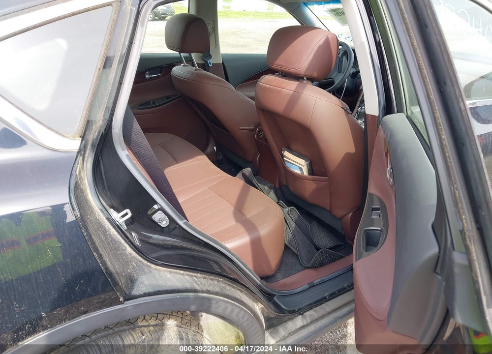 2017 INFINITI QX50 VIN: JN1BJ0RP7HM385733