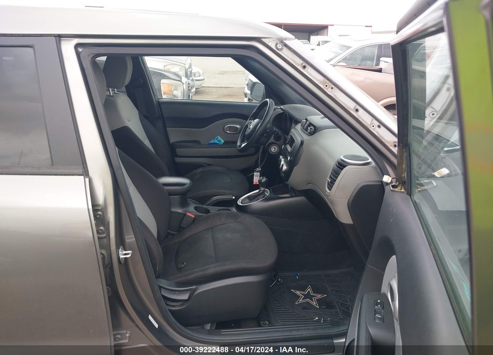 2015 KIA SOUL VIN: KNDJN2A25F7213737