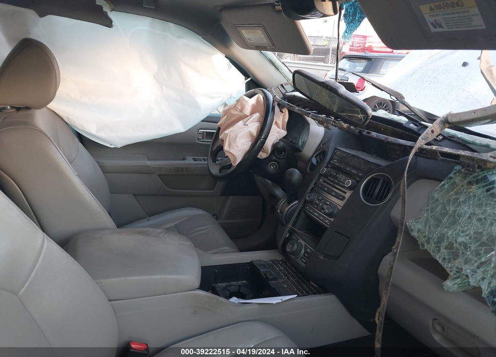 2012 HONDA PILOT TOURING VIN: 5FNYF3H9XCB022311