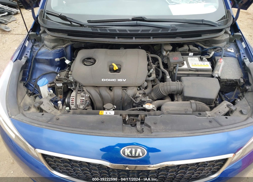2017 KIA FORTE VIN: 3KPFK4A7XHE138316