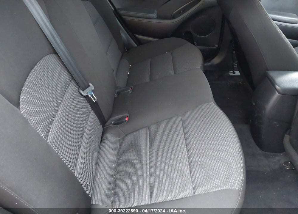 2017 KIA FORTE VIN: 3KPFK4A7XHE138316