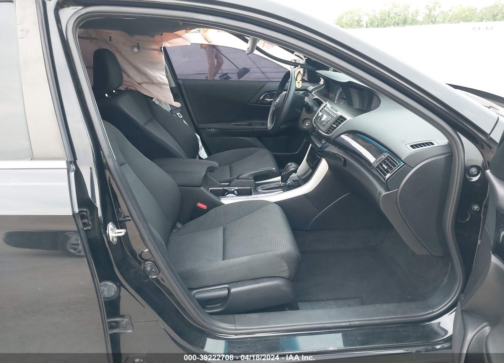 2017 HONDA ACCORD LX VIN: 1HGCR2F34HA013177