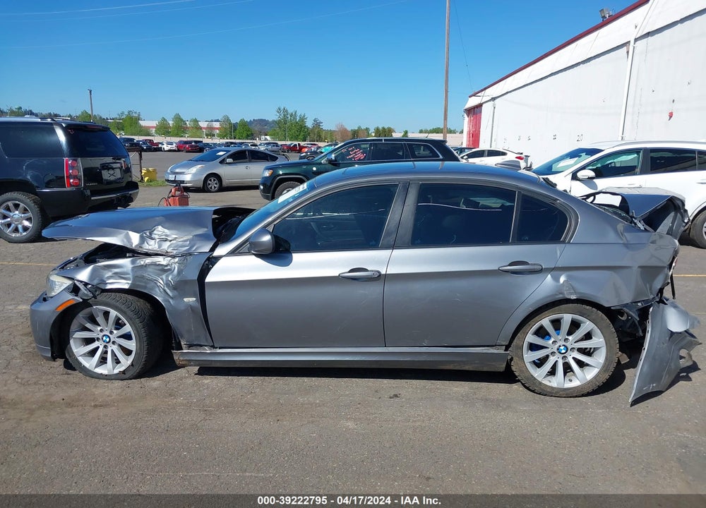 2011 BMW 328I XDRIVE VIN: WBAPK5G51BNN25241