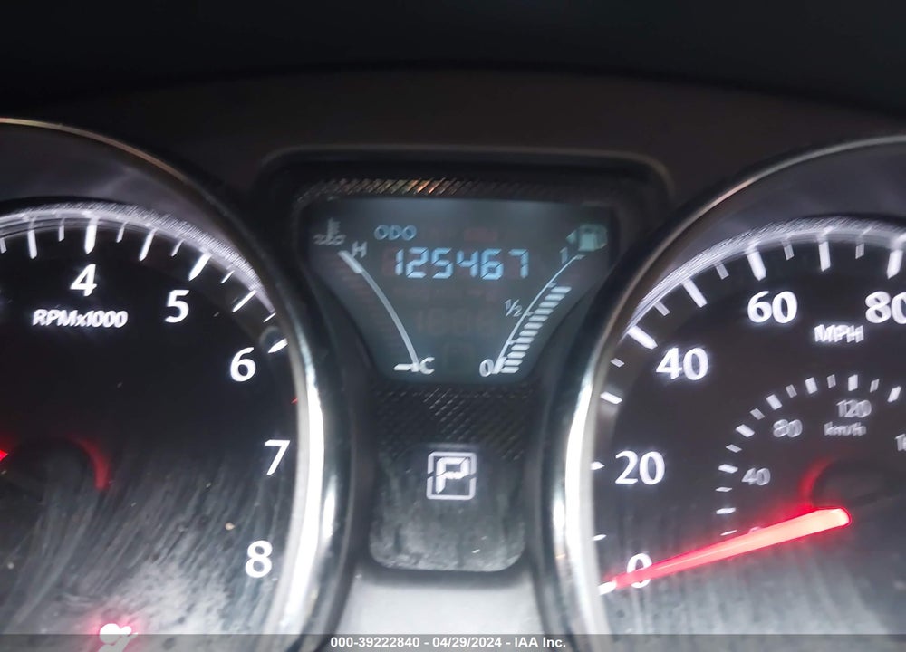 2018 NISSAN VERSA 1.6 SV VIN: 3N1CN7AP7JL822210