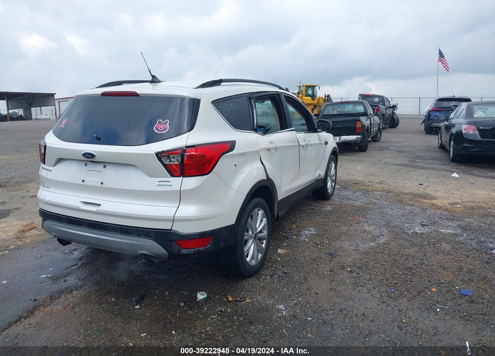 2019 FORD ESCAPE SEL VIN: 1FMCU0HD7KUB94736