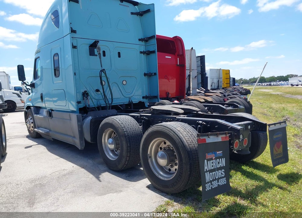 2018 FREIGHTLINER CASCADIA 113 VIN: 3AKJGHDV1JSJR5625