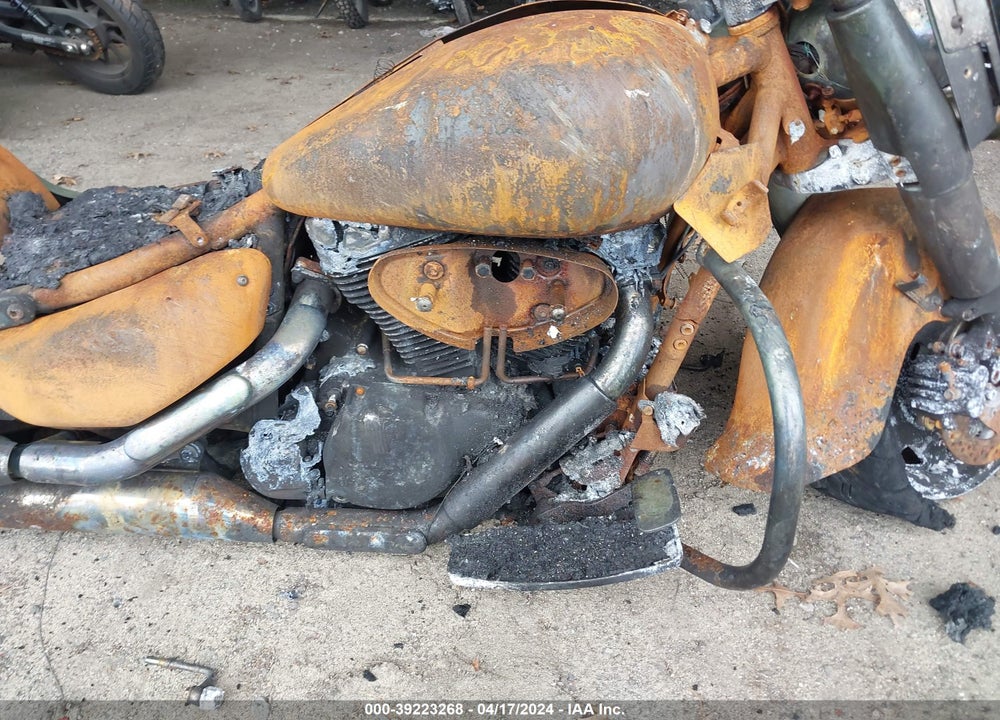 2005 SUZUKI C90 VIN: JS1VY52A552107990