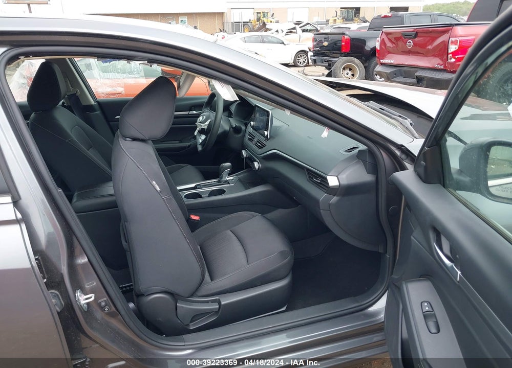 2022 NISSAN ALTIMA SV FWD VIN: 1N4BL4DV6NN384850