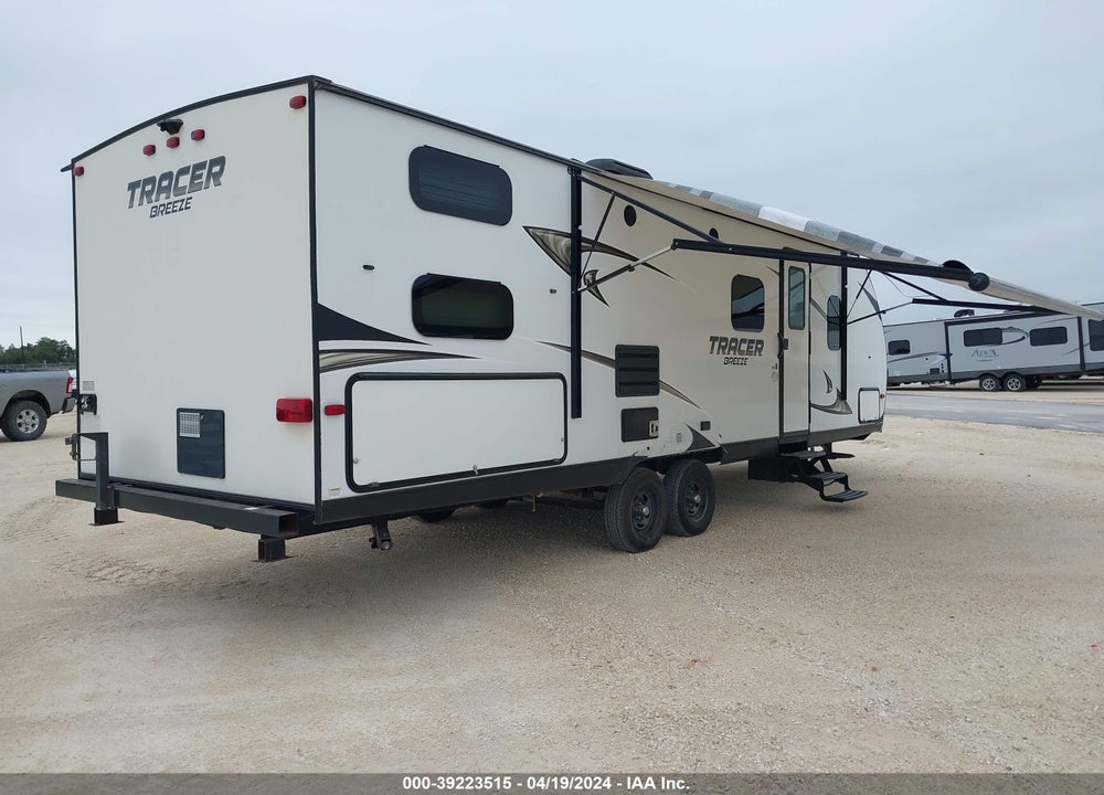 2018 TRACER 26DBS VIN: 5ZT2TRRBOJB513519