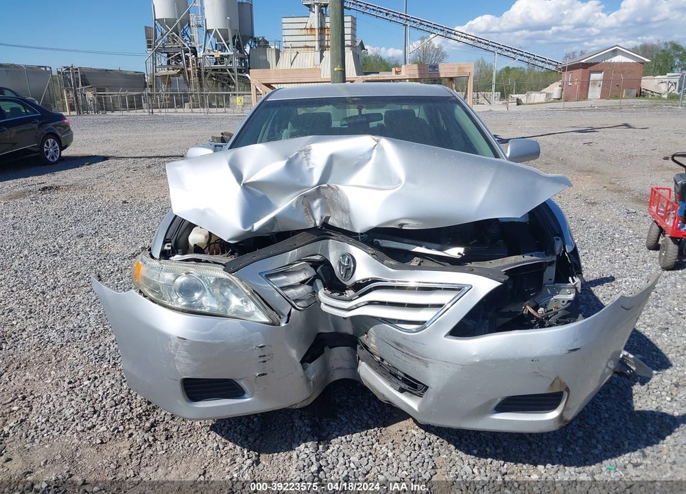 2010 TOYOTA CAMRY LE VIN: 4T1BF3EK0AU033833