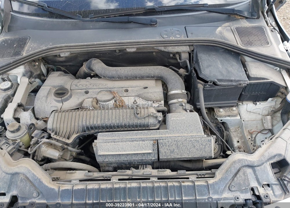 2014 VOLVO S60 VIN: YV1612FSXE1288777