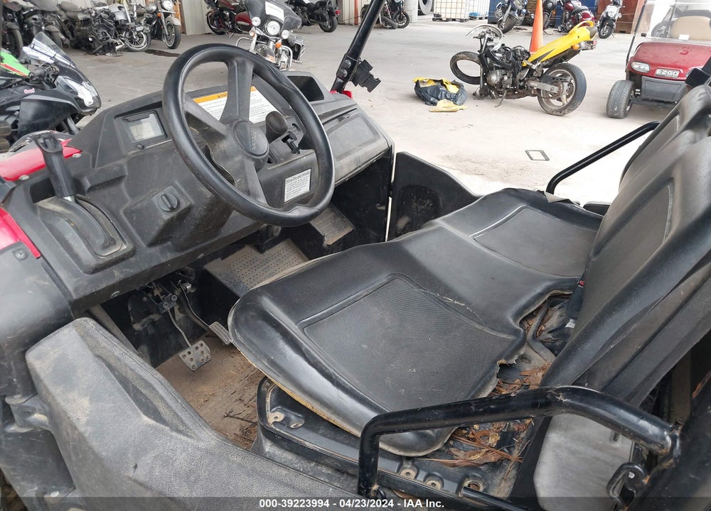 2016 HONDA SXS700 M4 VIN: 1HFVE0203G4202697