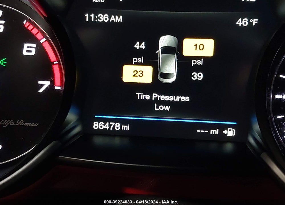 2017 ALFA ROMEO GIULIA TI AWD VIN: ZARFAEEN0H7556553
