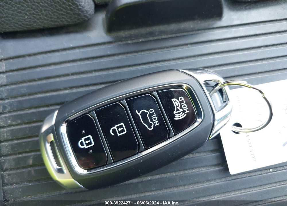 2020 HYUNDAI SANTA FE SEL VIN: 5NMS3CAD4LH194569