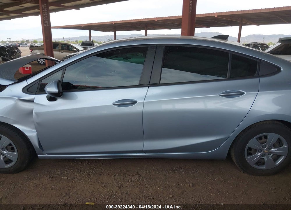 2018 CHEVROLET CRUZE LS AUTO VIN: 1G1BC5SM7J7196632