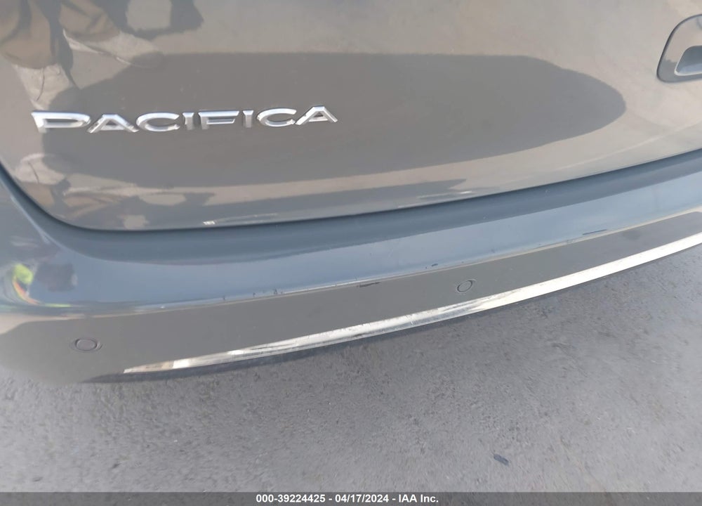 2023 CHRYSLER PACIFICA TOURING L VIN: 2C4RC1BG6PR571412