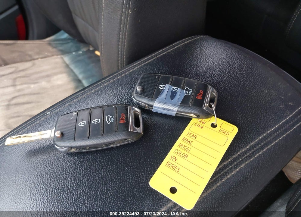 2019 KIA SPORTAGE LX VIN: KNDPM3AC6K7560421