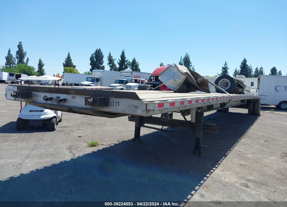1999 BENSON TRUCK BODIES --- VIN: 1NUFT28Z4XMNA0733