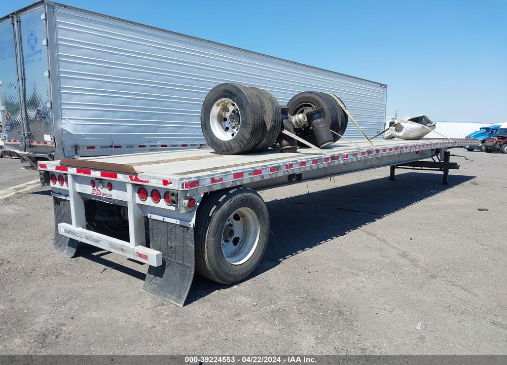 1999 BENSON TRUCK BODIES --- VIN: 1NUFT28Z4XMNA0733