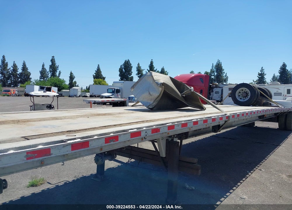 1999 BENSON TRUCK BODIES --- VIN: 1NUFT28Z4XMNA0733