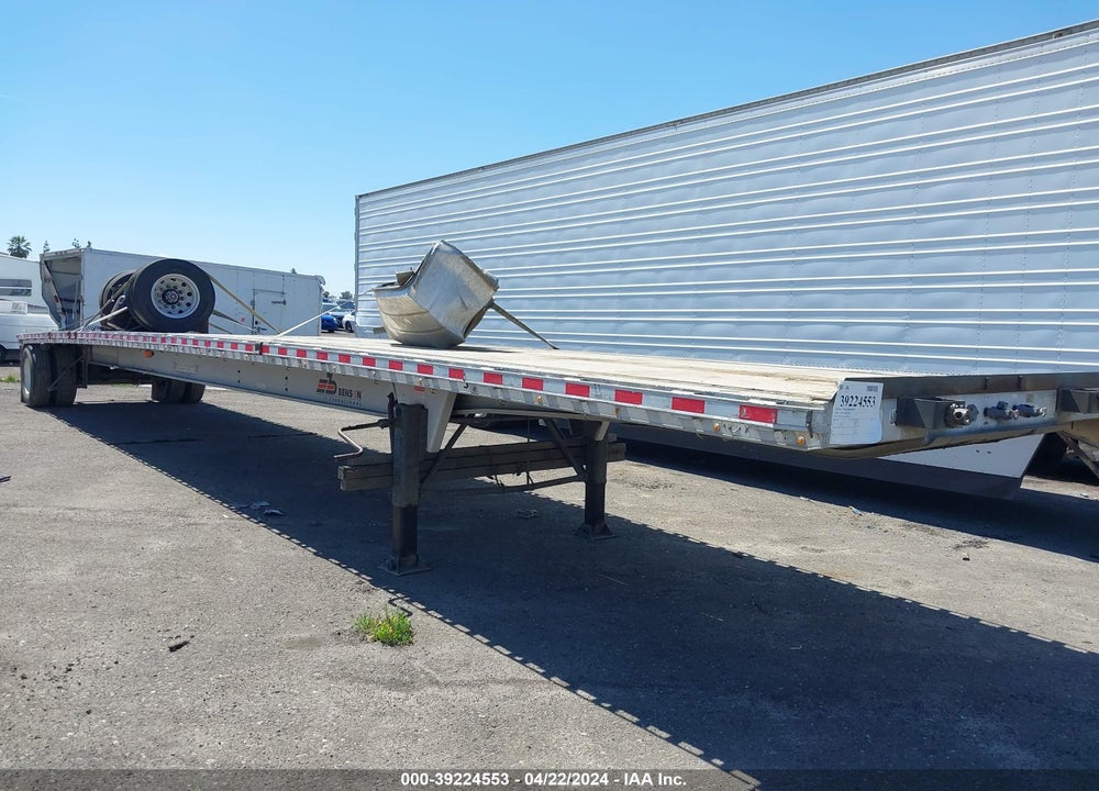 1999 BENSON TRUCK BODIES --- VIN: 1NUFT28Z4XMNA0733