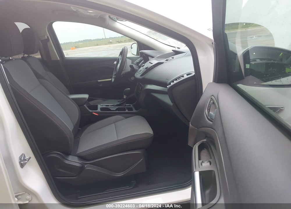 2017 FORD ESCAPE SE VIN: 1FMCU0GD3HUC98845
