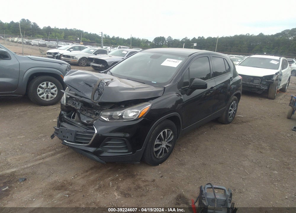 2018 CHEVROLET TRAX VIN: 3GNCJKSB2JL185572