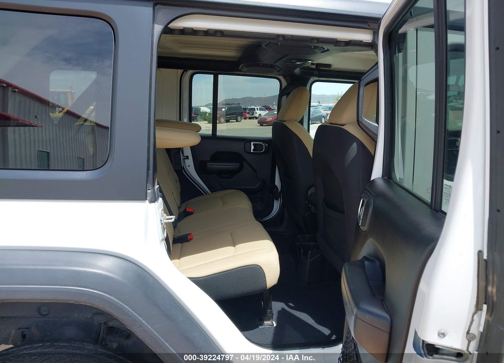 2018 JEEP WRANGLER UNLIMITED SPORT S 4X4 VIN: 1C4HJXDG9JW178391