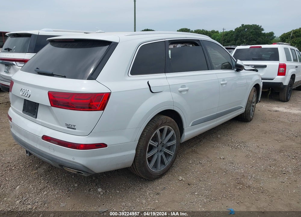 2017 AUDI Q7 3.0T PREMIUM VIN: WA1LAAF73HD049115