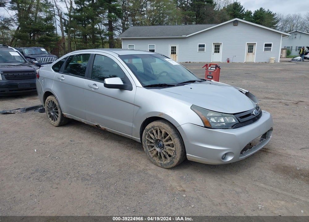 2011 FORD FOCUS SES VIN: 1FAHP3GN8BW109703